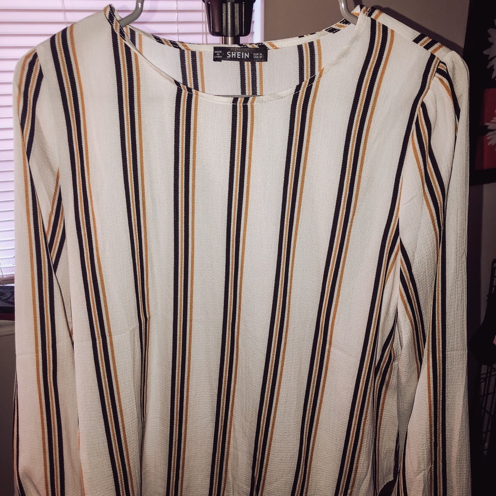 Striped blouse with cuffed sleeves